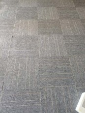 南山石塑地胶板盐田地毯木地板免费测量安装
