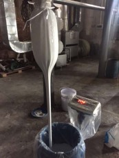 云南木门拼板胶化工厂房出租或合作共赢