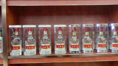 上海金山区老酒回收-来电烟酒回收价格