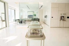 南京高档珠宝展示柜定制工厂