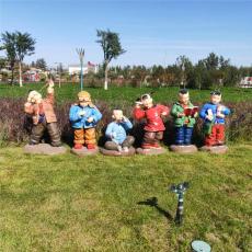 沈阳人物玻璃钢雕塑定做