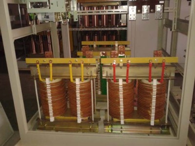 神农架三相高精度稳压器今日价格