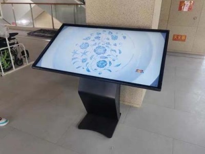 云南调度中心触摸查询机价格