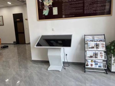 山西商场展示触摸查询机尺寸