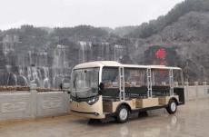 吐鲁番公园高尔夫观光车厂家