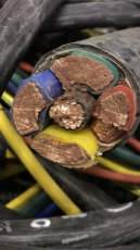 一米带皮废电缆怎样回收石家庄电缆回收公司