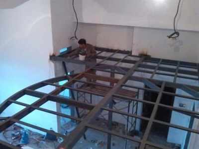 北苑钢结构楼梯焊接制作定制厂家