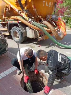 丰台靠谱的人工清掏化粪池施工电话