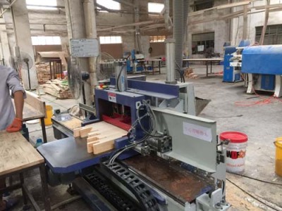 四川木制品拼板胶化工厂房出租或合作共赢