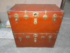 上海古董家具翻新 老樟木箱翻新价值
