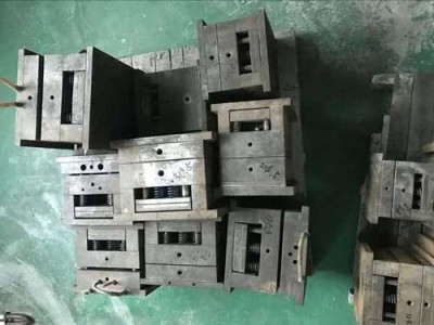 广州海珠回收废旧模具估价精准