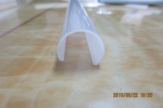 青海PMMA透明灯罩/PC灯壳设备生产