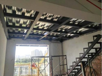 高米店钢结构楼梯焊接制作批发