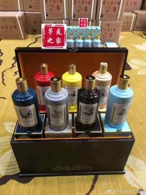 天津文化元年会茅台酒瓶回收