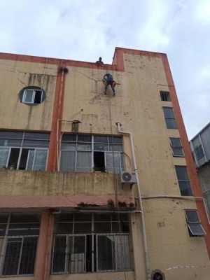 宝安机场本地屋面防水补漏报价