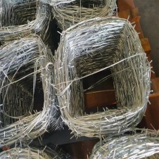 安徽现货双股刺绳厂家合肥果园防护带刺铁丝