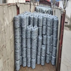 内蒙古现货包塑刺绳呼和浩特PVC包塑铁丝网