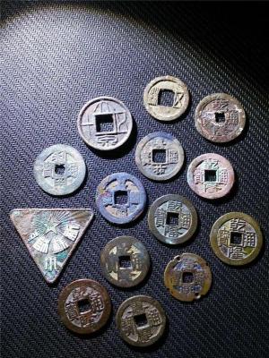 银锭快速上门收购广西常年收购古钱币+瓷器+青铜器