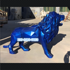 杭州玻璃钢几何切面狮子雕像定制厂家