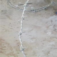 台湾现货钢丝刺绳厂家供应台北隔离护栏网