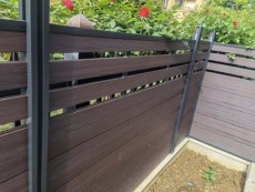 雅安优质的铝合金塑木围栏多少钱一米