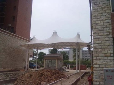 ETFE中庭膜结构安装设计