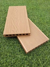 兴安加厚塑木地板铺设方法