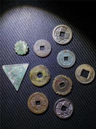 铅范回收公司广州上门收购古钱币