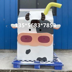 中山乳业广告活动玻璃钢牛奶盒模型雕塑价格