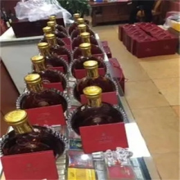 此刻广州增城百富25年酒瓶回收