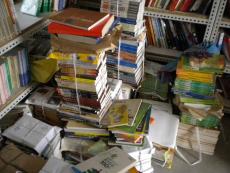 虹口区回收旧书店长期专业高价回收古旧书籍