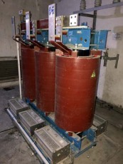 上海变压器回收今日回收价格