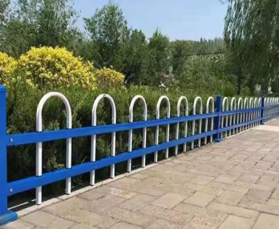 重庆锌钢护栏现货批发学校围墙铁艺栏杆