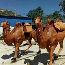 出口大型动物单峰双峰仿真骆驼雕塑定制厂家