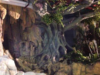 四川南充大型仿真假树包柱头仿真假树