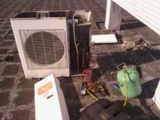 北京空調維修公司 北京空調加氟服務電話
