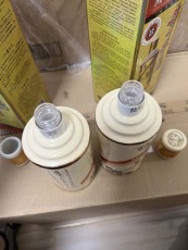 佛山本地老装路易十三酒瓶回收中心