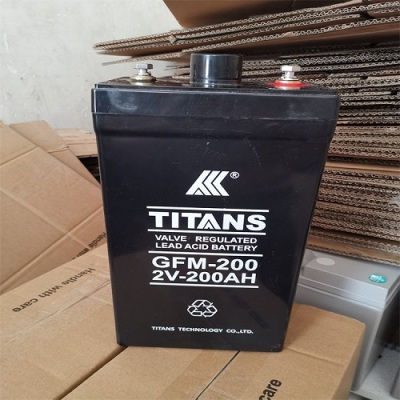 TITANS泰坦蓄电池GFM-2002V200AH直流屏配套