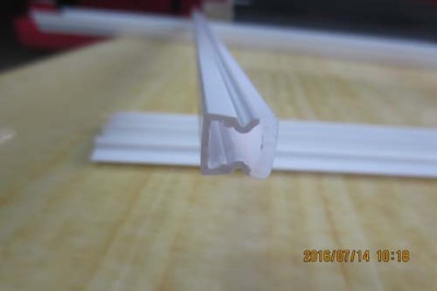 海南PMMA透明灯罩/PC灯壳工厂