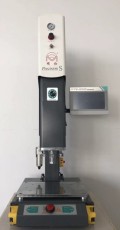 天津超聲波明和河北北京塑料焊接機熱熔鉚焊