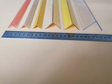 福建台阶防撞伤护角条/玫瑰纹护角条生产过程