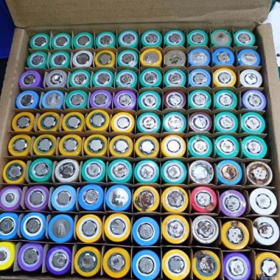 浙江大量回收三元锂电池诚信服务