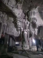 淮阴鱼池假山施工制作