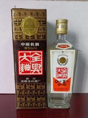 騰沖本地回收醬瓶木珍茅臺(tái)酒哪家不錯(cuò)