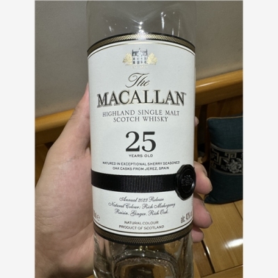 广州新城龙年茅台酒瓶回收零收点