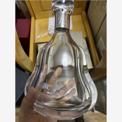 宁波CBD百乐廷酒瓶回收的价格