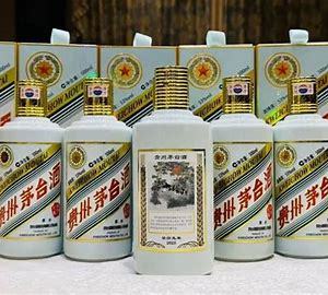 世紀城煙酒回收大量收購煙酒禮品口碑老店