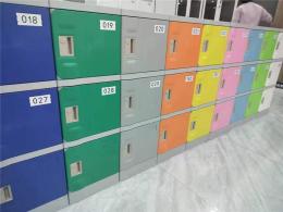 供應濱州游泳館健身房abs浴室柜更衣櫥廠家