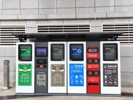 烏海智能感應(yīng)垃圾箱廠家直銷
