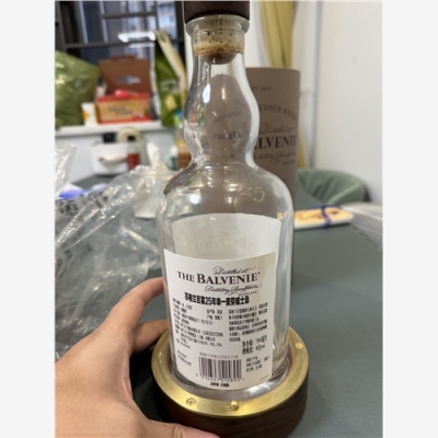 杭州百乐廷空酒瓶回收清货找我